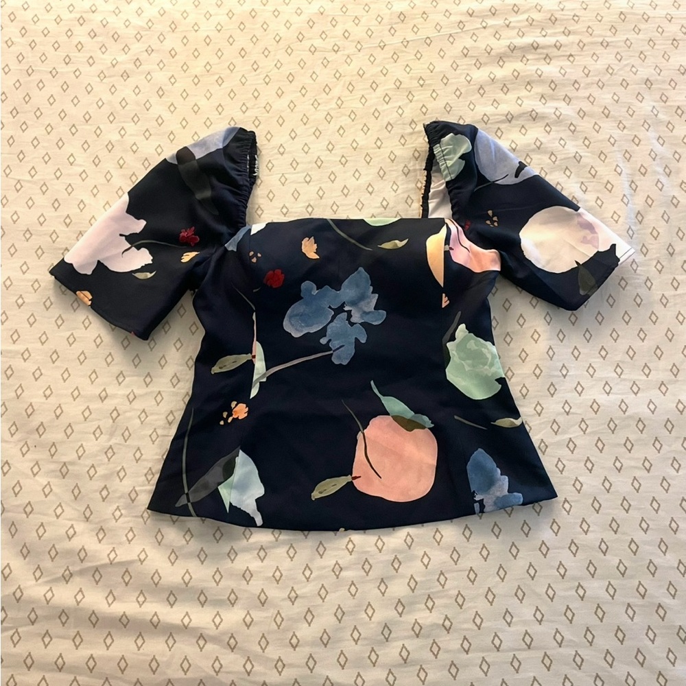 NWT Navy Floral Love, Bonito Blouse